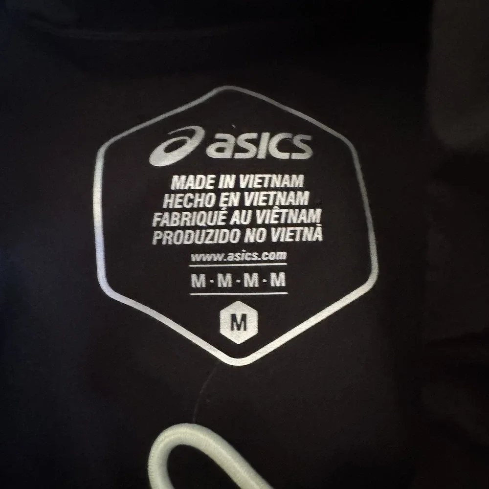 ASICS Women's M Waterproof Jacket in Performance Black/Whisper Green - $110‎